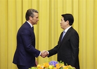 State President receives U.S. Secretary of War